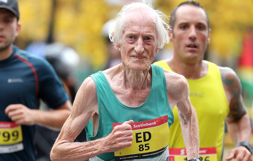 Ver el vídeo Ed Whitlock